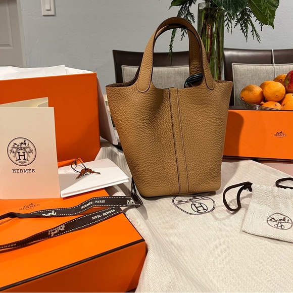 HERMÈS PICOTIN 18 LOCK BAGS. - Picture 7 of 16